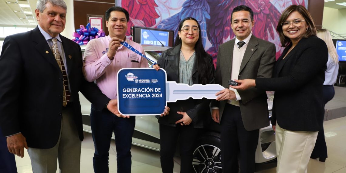 GENERACION-DE-EXCELENCIA-ENTREGA-DE-CARRO41-1140x570.jpg