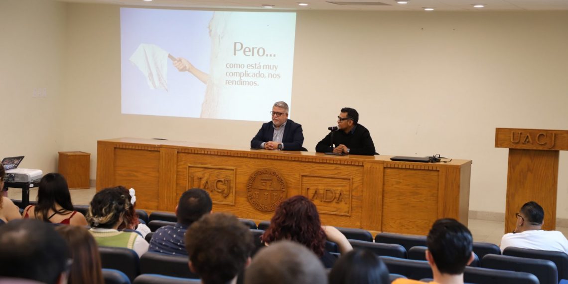 DIALOGOS-DESDE-EL-DISENO11-1140x570.jpg
