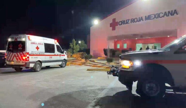 CRUZROJACENTENARIOCDJ.jpg