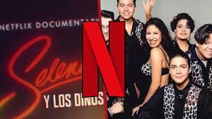 SELENADINOSNETFLIX.jpg