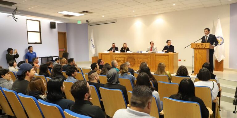 CATEDRA-PATRIMONIAL-CARLOS-GONZALEZ-LOBO7-1140x570.jpg