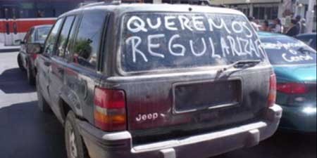 Carros_chuecos_1.jpg