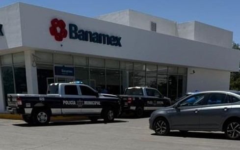 BANAMEXASALTO.jpg