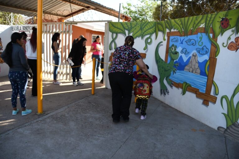 ESCUELA02.jpeg