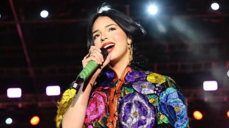 ANGELAAGUILAR-1.jpeg