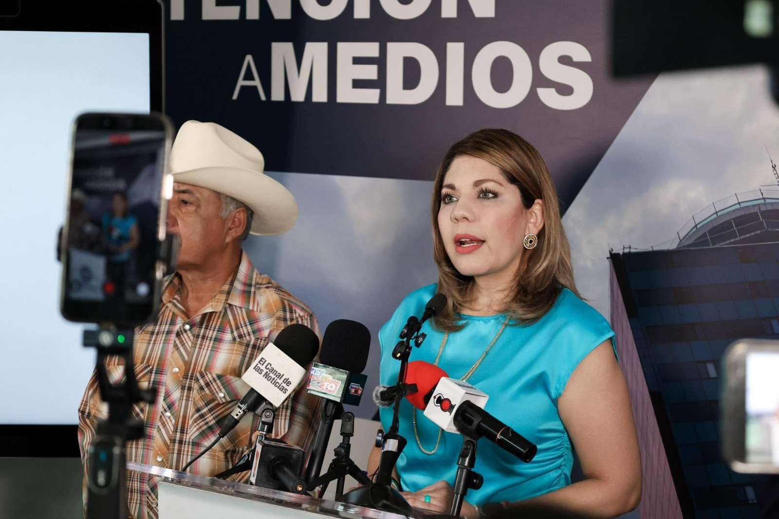 PANDANIELALVAREZ.jpg