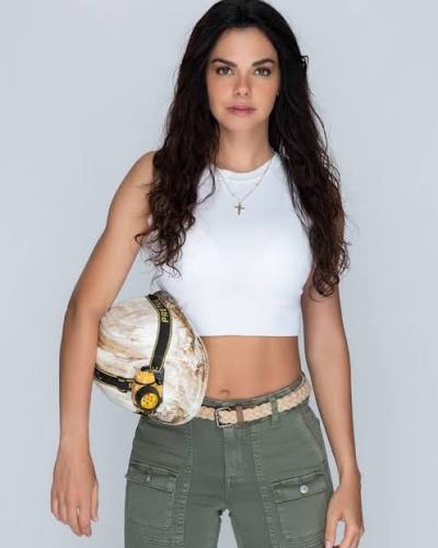LIVIABRITO.jpeg