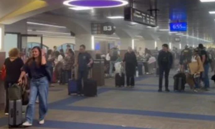 AEROPUEERTO.png