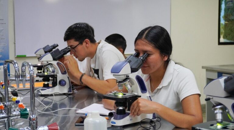 Biotecnologia-y-calidad-de-la-agricultura-moderna2-1024x570.jpg
