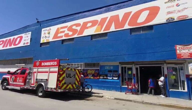 EEVVACCESSPINOONO.jpeg