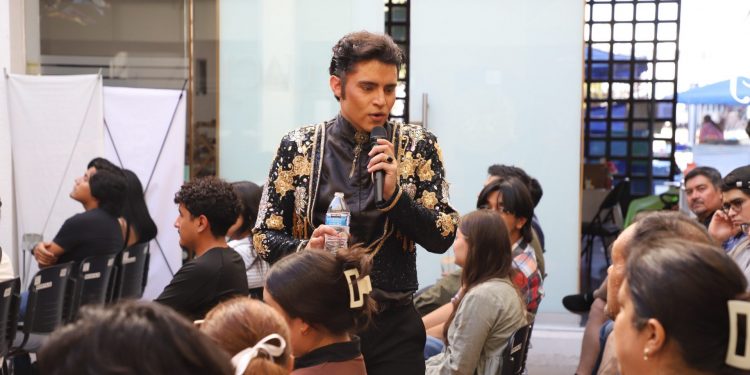 IMITADOR-JUAN-GABRIEL7-750x375.jpg