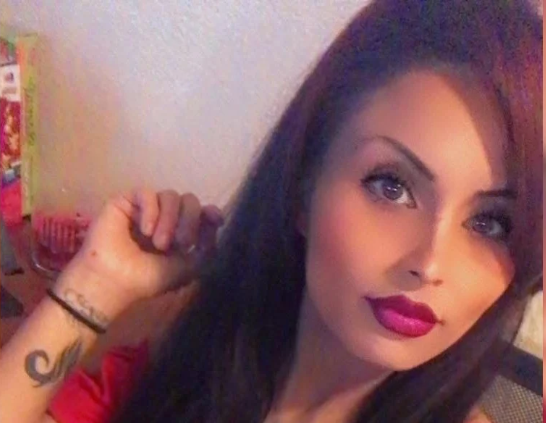 MUJER-2.png