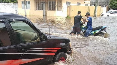 LLUVIASSISINNALOOAAA.jpg