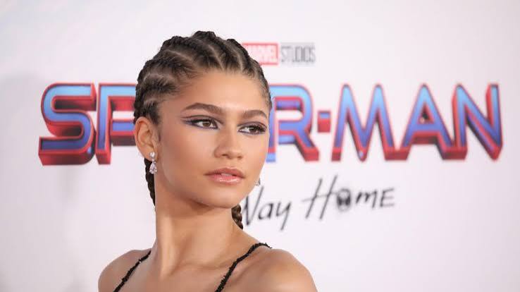 ZENDAYA.jpeg