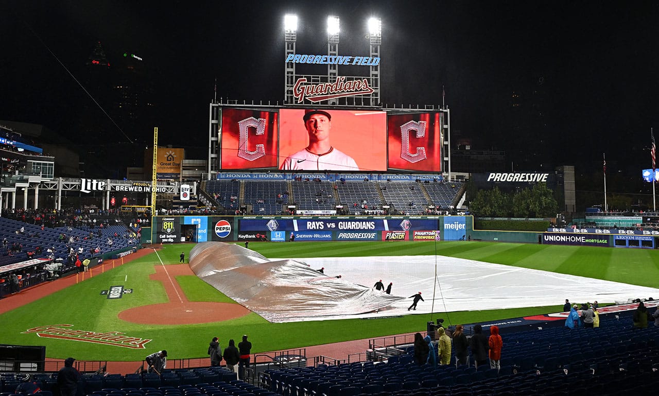 2026-10-16T235550Z_1321696693_MT1USATODAY30101916_RTRMADP_3_MLB-ALCS-TAMPA-BAY-RAYS-AT-CLEVELAND-GUARDIANS.JPG