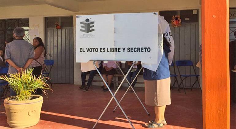 CCCASSSILLLASSSVOTO.jpg